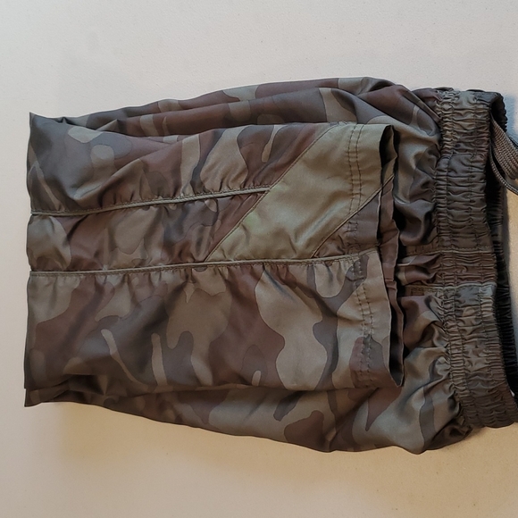 Starter Camo Wind Pants - Picture 8 of 8